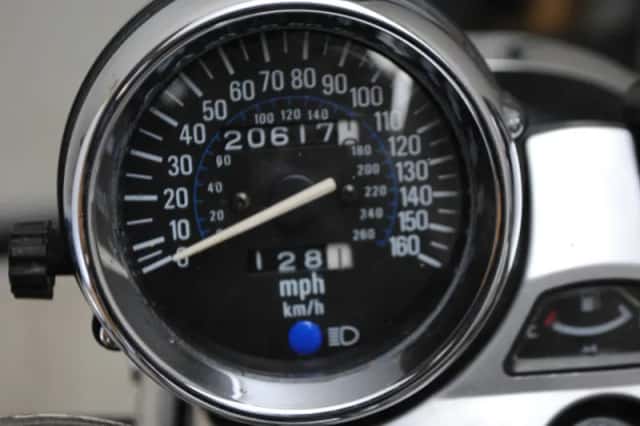 Kawasaki Zephyr 1100 (1993) thumbnail 6