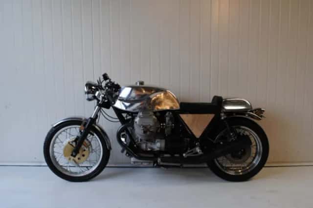 Moto Guzzi 850 Café Racer (2012) thumbnail 1