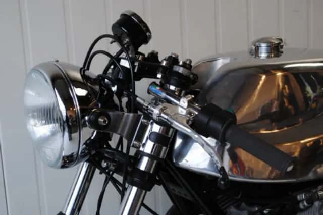 Moto Guzzi 850 Café Racer (2012) thumbnail 4