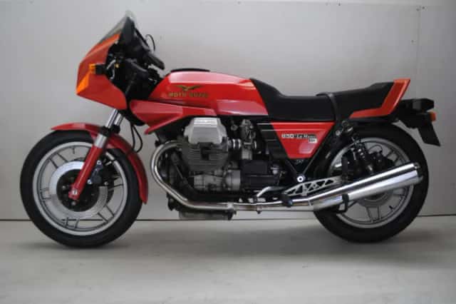 Moto Guzzi Le Mans 850 III (1985) thumbnail 1