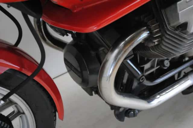 Moto Guzzi Le Mans 850 III (1985) thumbnail 5