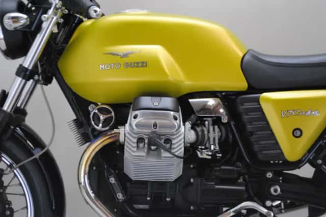Moto Guzzi V7 (2010) thumbnail 5