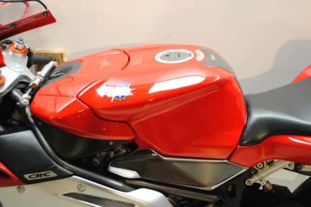 MV Agusta F4 750S (2004) thumbnail 2