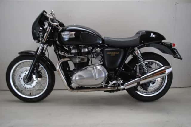 Triumph Thruxton (2012) thumbnail 1