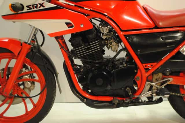 Yamaha SRX 250 (1987) thumbnail 6