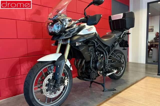 Triumph Tiger 800 (2012) thumbnail 4