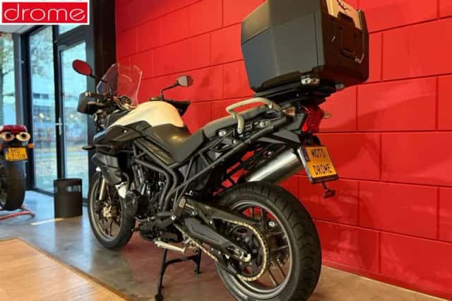 Triumph Tiger 800 (2012) thumbnail 6