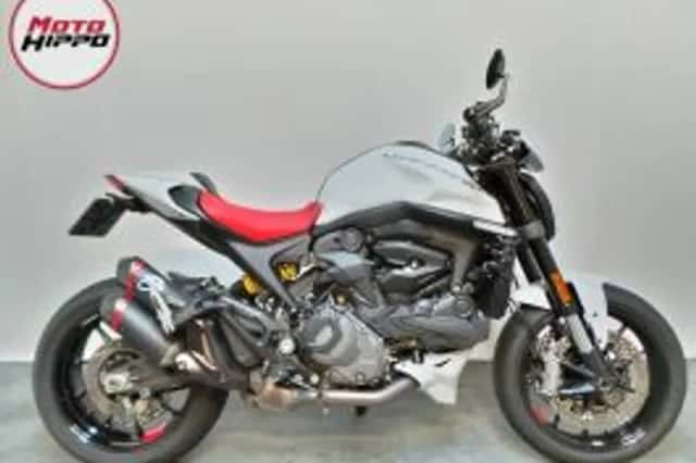 Ducati Monster (2025) thumbnail 1
