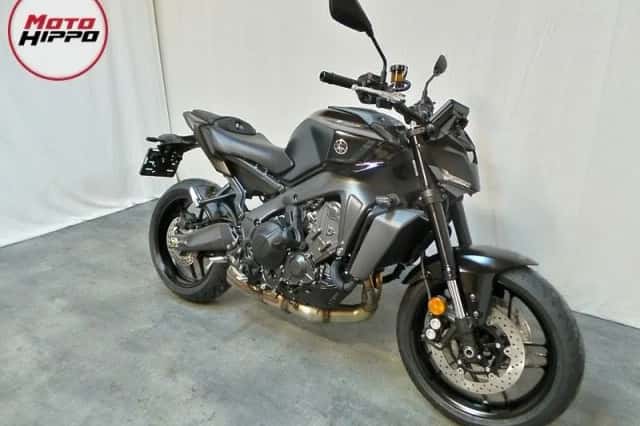 Yamaha MT-09 Y-AMT (2025) thumbnail 3