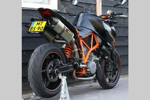 KTM 990 Super Duke R (2008) thumbnail 2