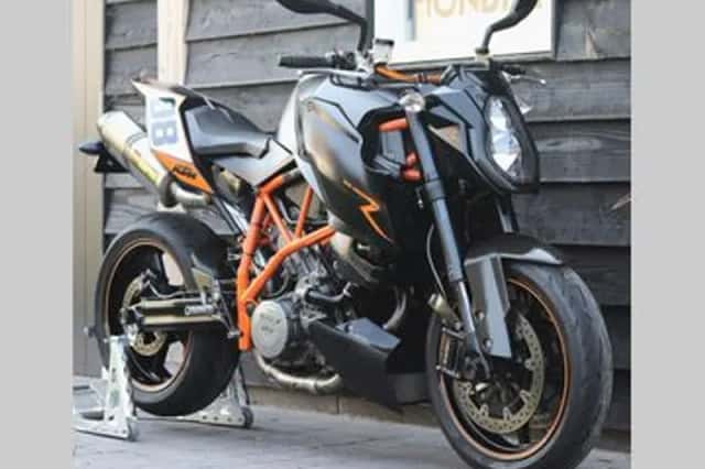 KTM 990 Super Duke R (2008) thumbnail 5