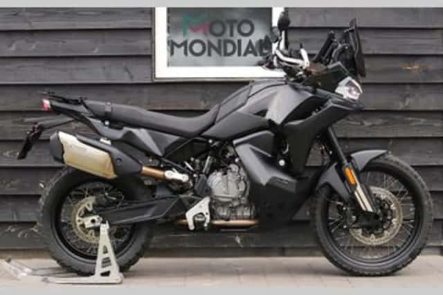 CFMoto 800 Mt-x (2025) thumbnail 1