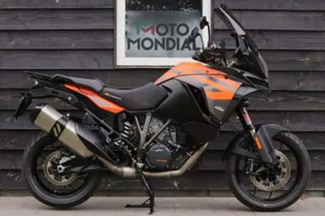 KTM 1290 Super Adventure S (2019) thumbnail 4