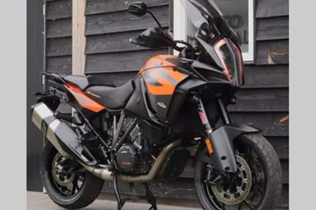 KTM 1290 Super Adventure S (2019) thumbnail 5