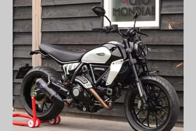 Ducati Scrambler Icon (2024) thumbnail 3