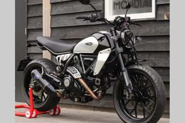 Ducati Scrambler Icon (2024) thumbnail 4
