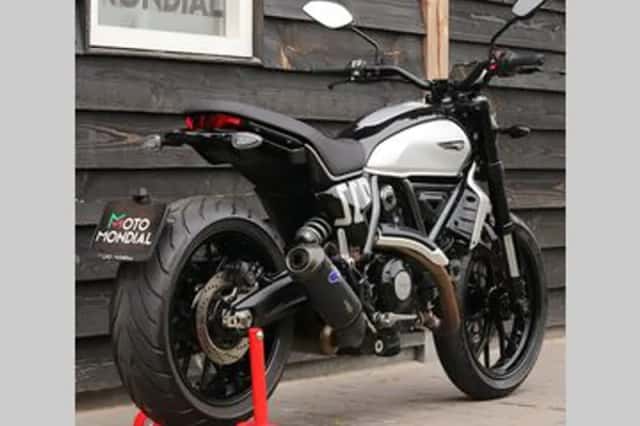 Ducati Scrambler Icon (2024) thumbnail 5