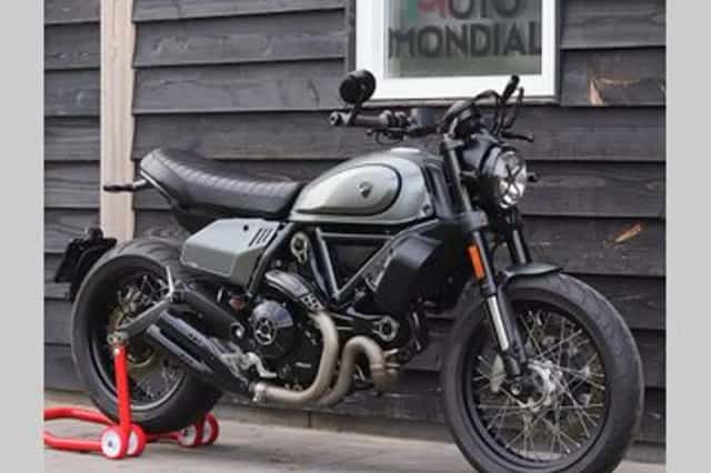 Ducati Scrambler Nightshift (2021) thumbnail 3