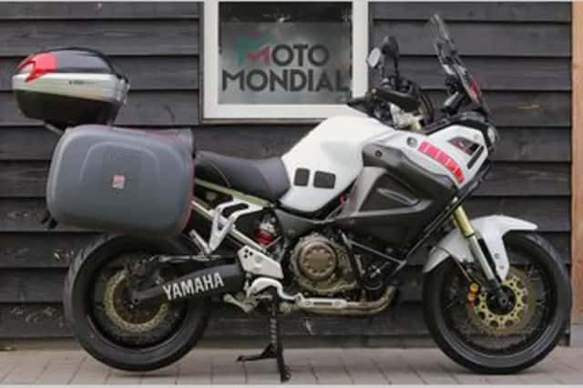Yamaha XT 1200 Z Super Tenere (2011) thumbnail 1