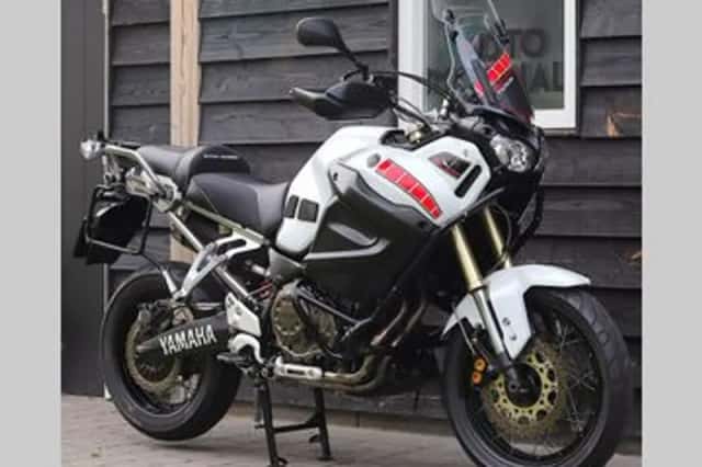 Yamaha XT 1200 Z Super Tenere (2011) thumbnail 5