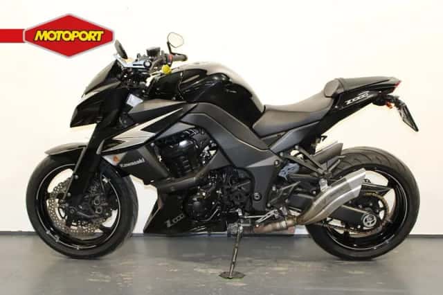 Kawasaki Z1000 (2013) thumbnail 3
