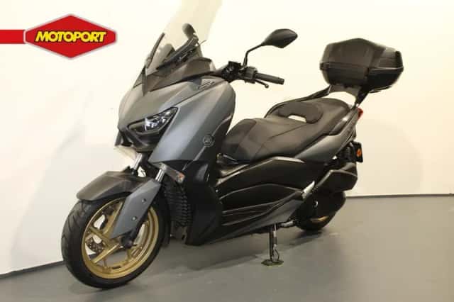 Yamaha Xmax 300 Tech MAX (2021) thumbnail 2