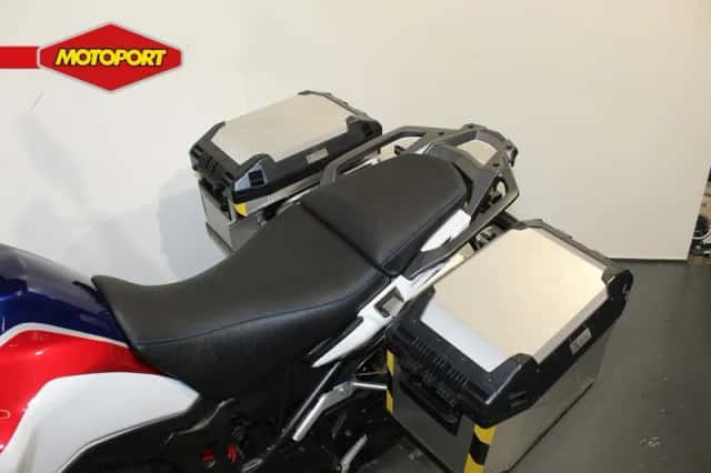 Honda CRF 1000 Africa twin (2019) thumbnail 6