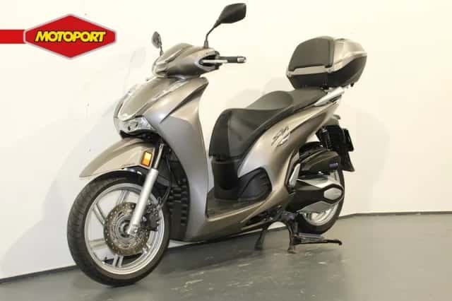 Honda SH 350I (2022) thumbnail 2