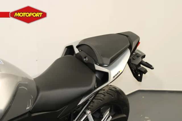 Honda CB 750 Hornet (2026) thumbnail 5