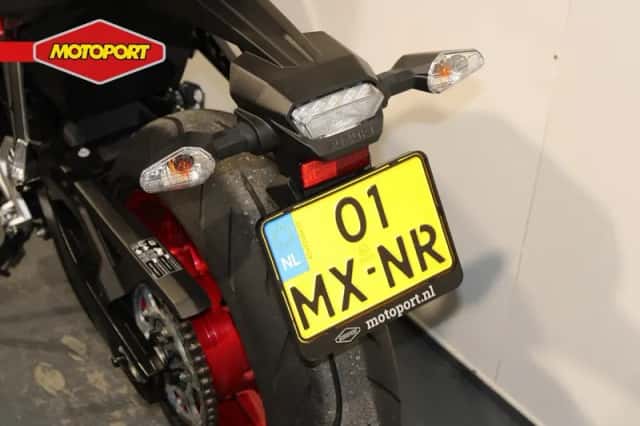 Suzuki GSX-8S (2025) thumbnail 5