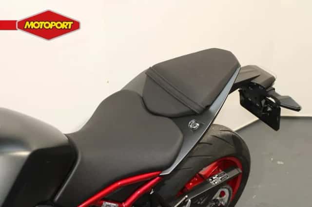 Suzuki GSX-8S (2025) thumbnail 6