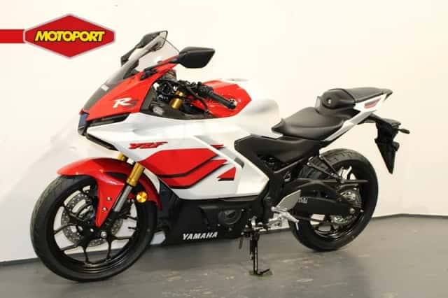 Yamaha YZF-R3 (2026) thumbnail 2