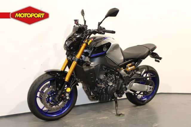 Yamaha MT-09 (2023) thumbnail 2