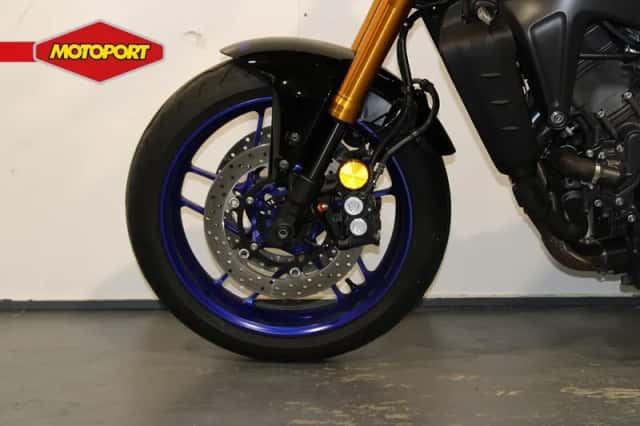 Yamaha MT-09 (2023) thumbnail 6