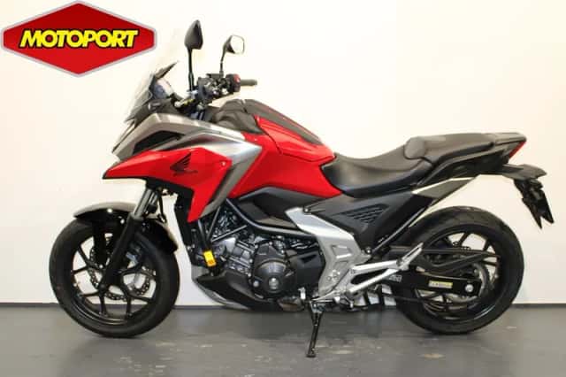 Honda NC750X (2022) thumbnail 3