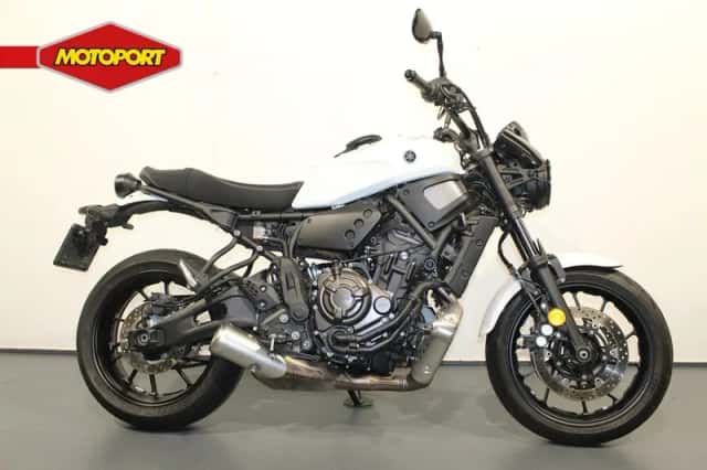 Yamaha XSR700 (2022) thumbnail 1