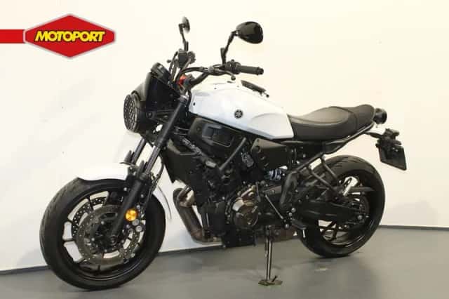 Yamaha XSR700 (2022) thumbnail 6