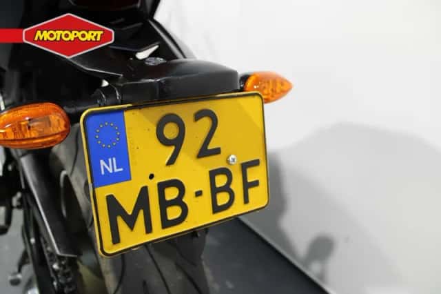 Yamaha XJ6 (2009) thumbnail 5