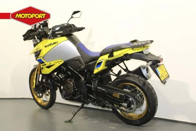 Suzuki V-Strom 1050DE (2023) thumbnail 4