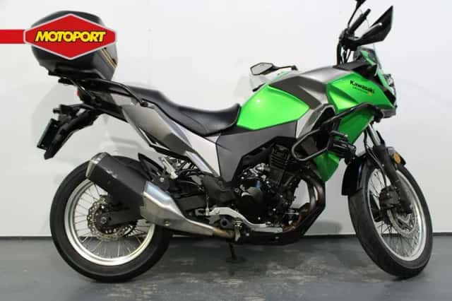 Kawasaki Versys X 300 (2018) thumbnail 1