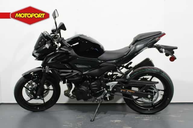Kawasaki Z 500 (2026) thumbnail 4