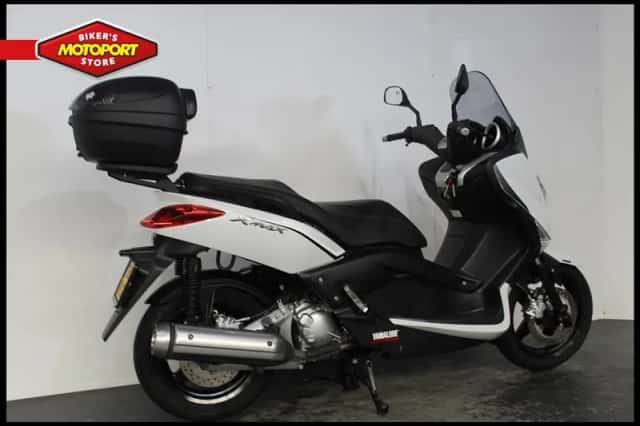 Yamaha X-MAX 250 (2014) thumbnail 4
