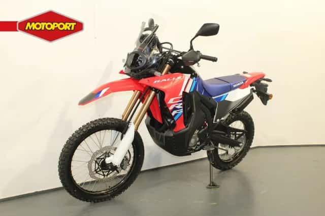Honda CRF 300 Rally (2026) thumbnail 2