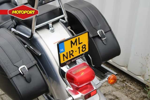 Suzuki VL 800 Intruder (2004) thumbnail 5