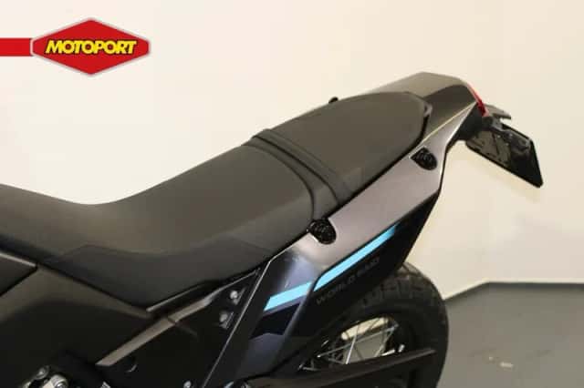Yamaha Tenere 700 WORLD RAID (2025) thumbnail 6