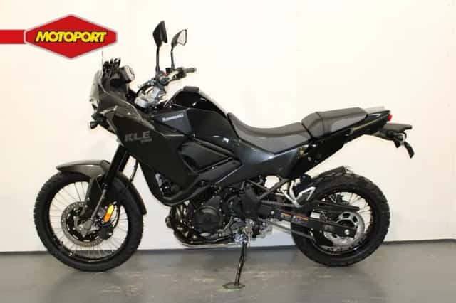 Kawasaki KLE 500 (2026) thumbnail 3