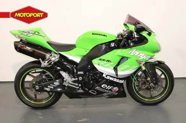 Kawasaki ZX 10R Ninja (2007) thumbnail 1