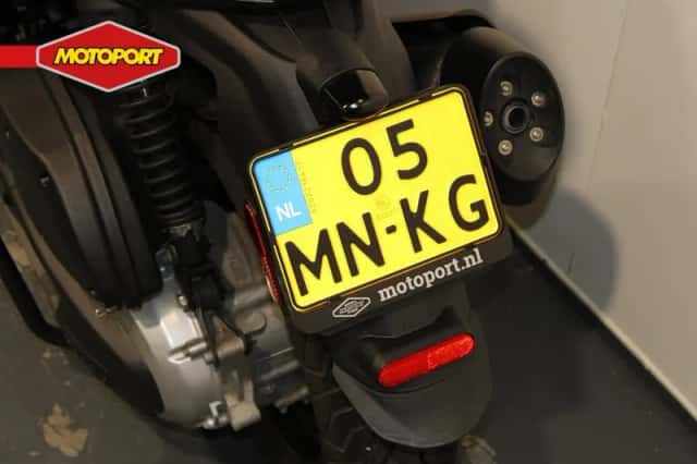 Piaggio Beverly ST 350 (2020) thumbnail 5