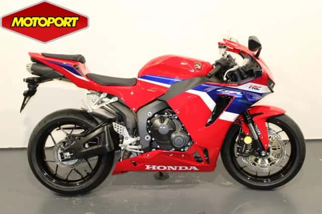Honda CBR600RR (2026) thumbnail 1