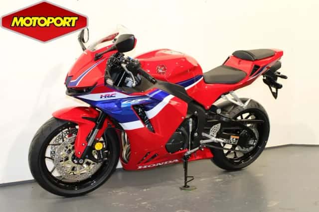 Honda CBR600RR (2026) thumbnail 2